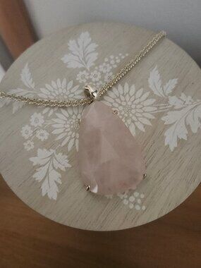 Kendra Scott Pink Rose Quartz Sandra Gold Pendant Necklace